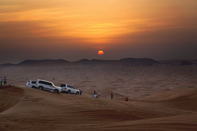 [두바이] 레드존 선셋 Sunset 사막 사파리 투어 + 사막캠프식사